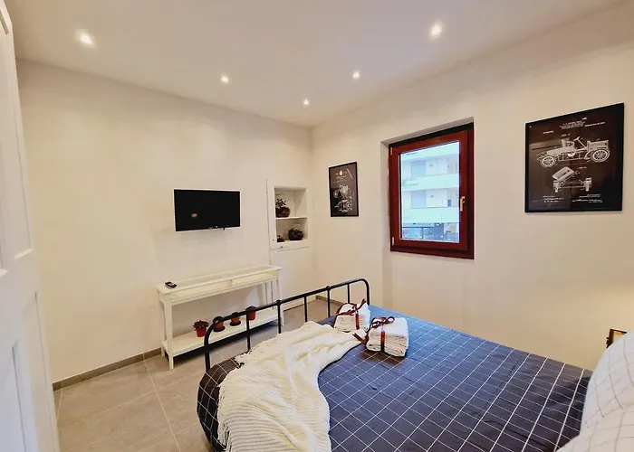 Monna Dina In Appartamento