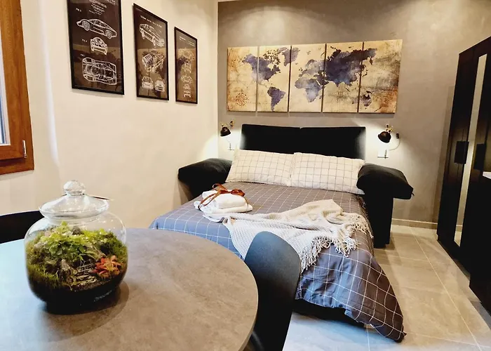 Monna Dina In * Firenze